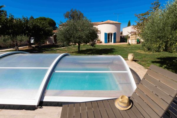 abri piscine maison