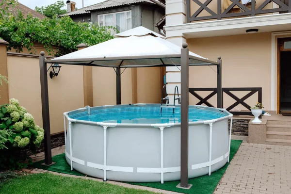micro piscine hors sol